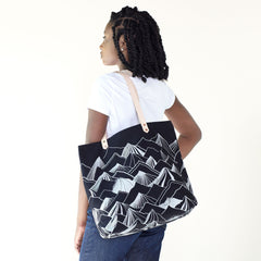 Mountain Carryall Tote Bag - Black